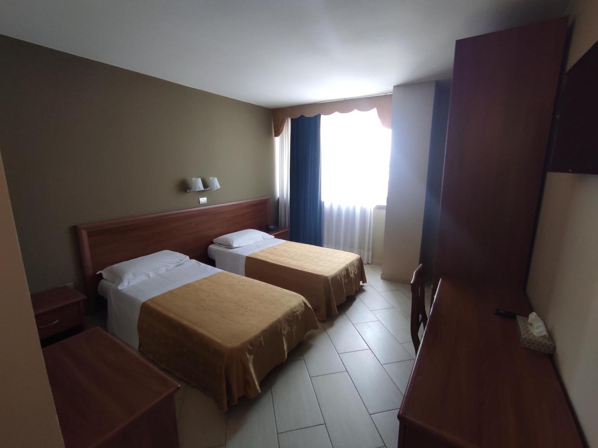 Standard Hotel Udine Pradamano Exteriör bild
