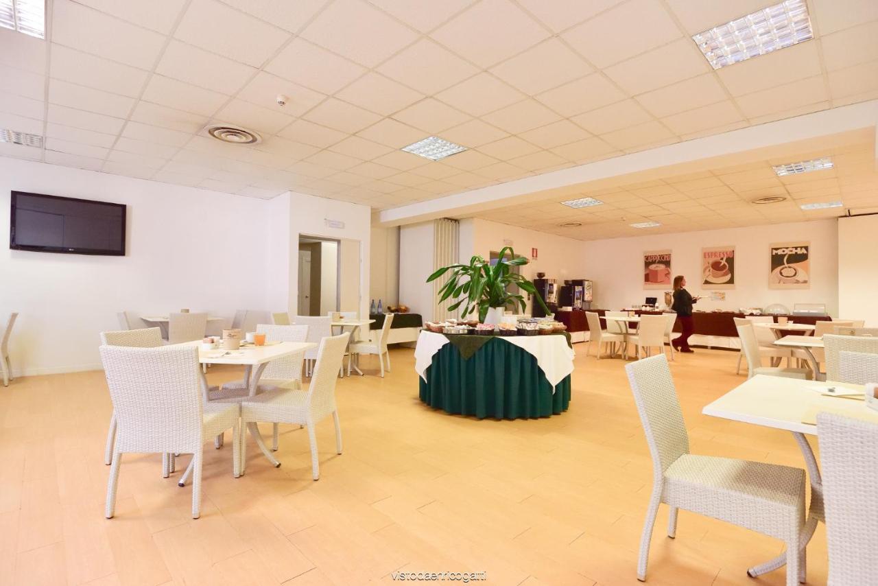 Standard Hotel Udine Pradamano Exteriör bild